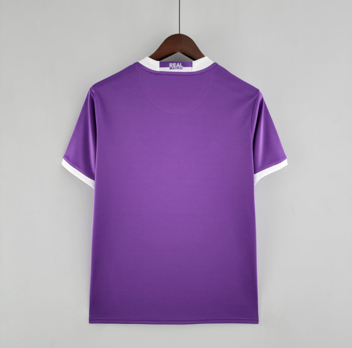 Maillot Real Madrid rétro 16-17