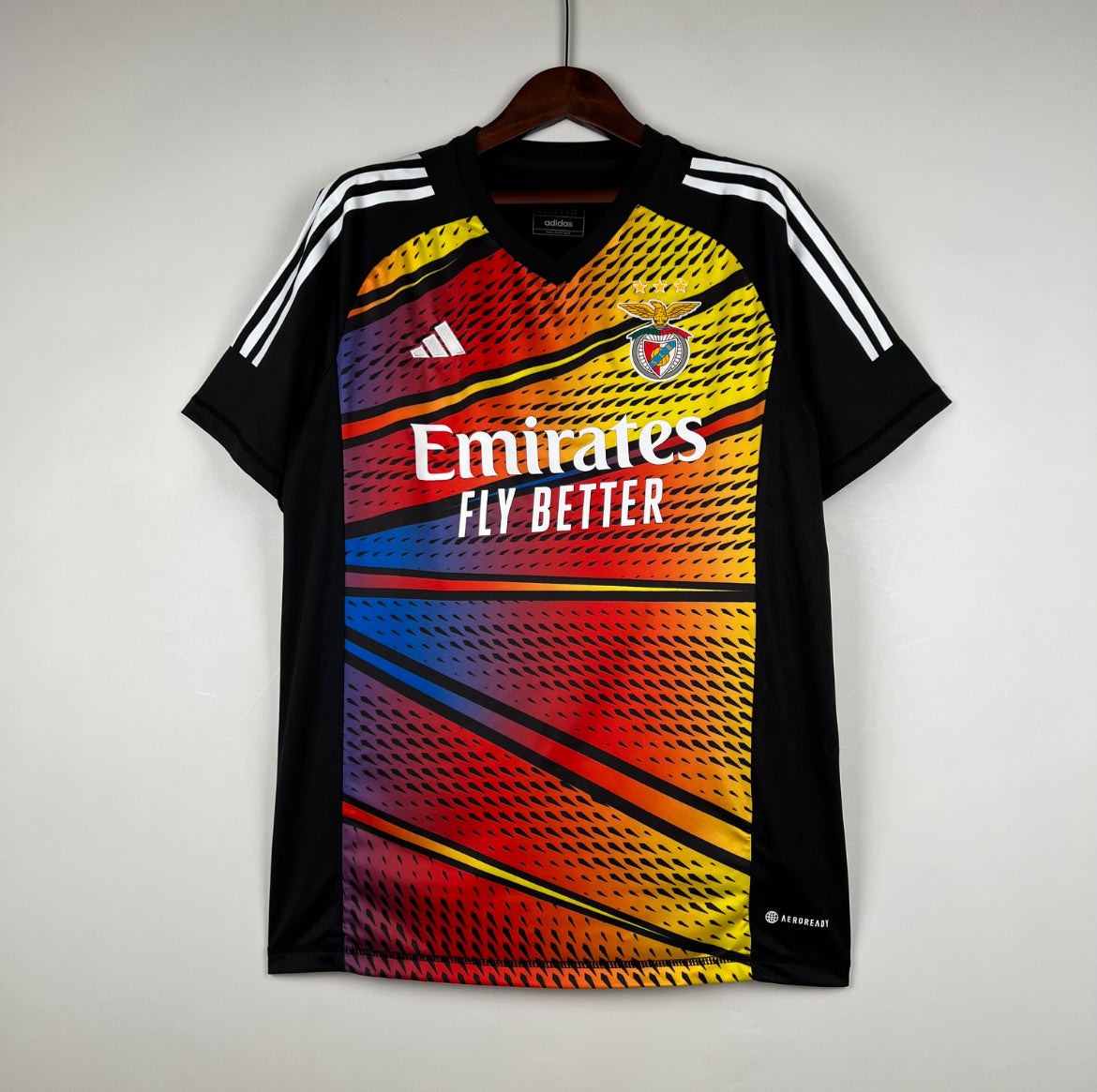 Maillot d’entrainement Benfica 23-24