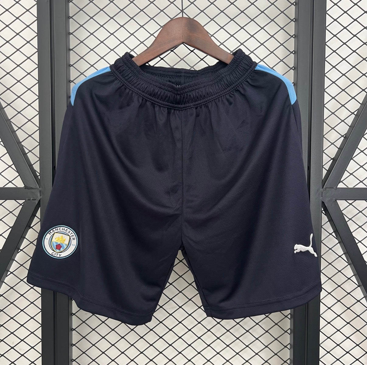 Short Manchester City noir