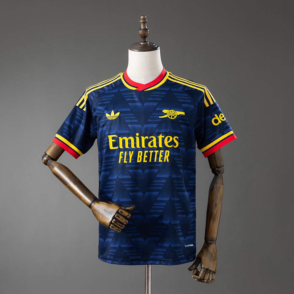 Maillot Arsenal domicile 26-27